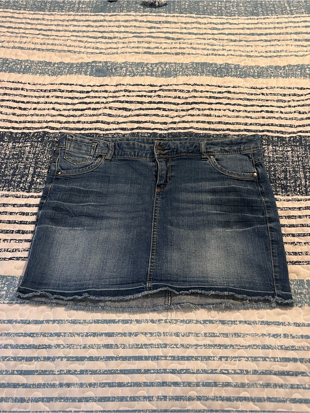 Vintage y2k Express Blue Denim Frayed-Hem Mini Skirt